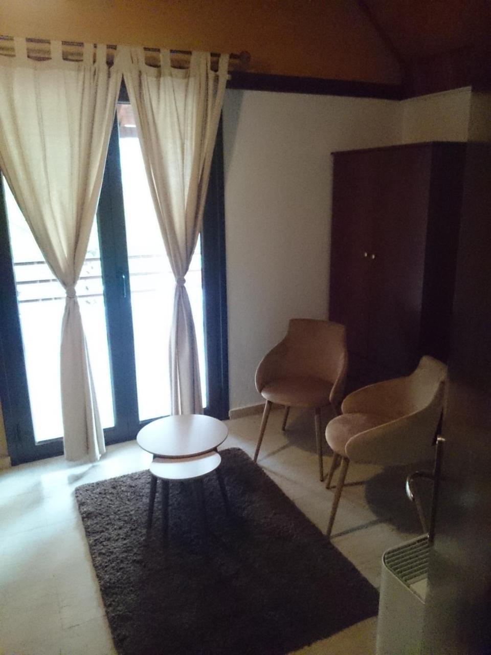 Oasi Hotel Loutraki  Exterior photo